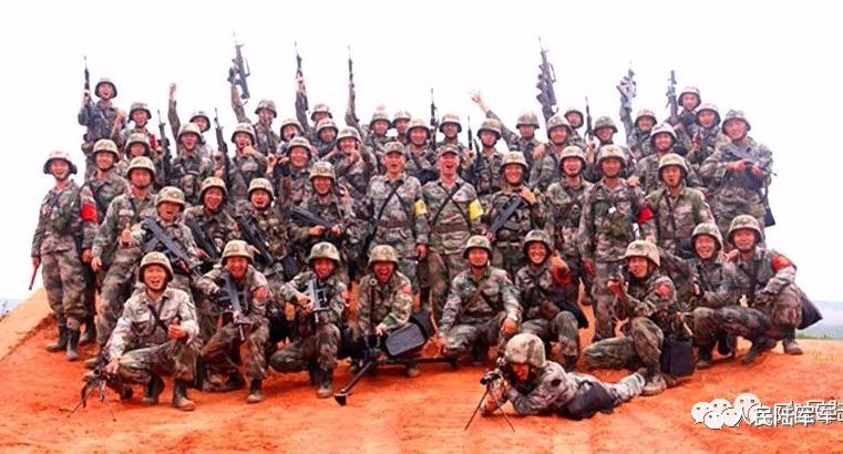 军队文职人员招聘_军队等级_泰国军队与中国军队