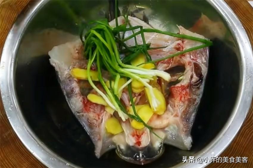 鱼头豆腐汤的做法_鱼头豆腐香菇汤的做法窍门_鱼头豆腐做法大全